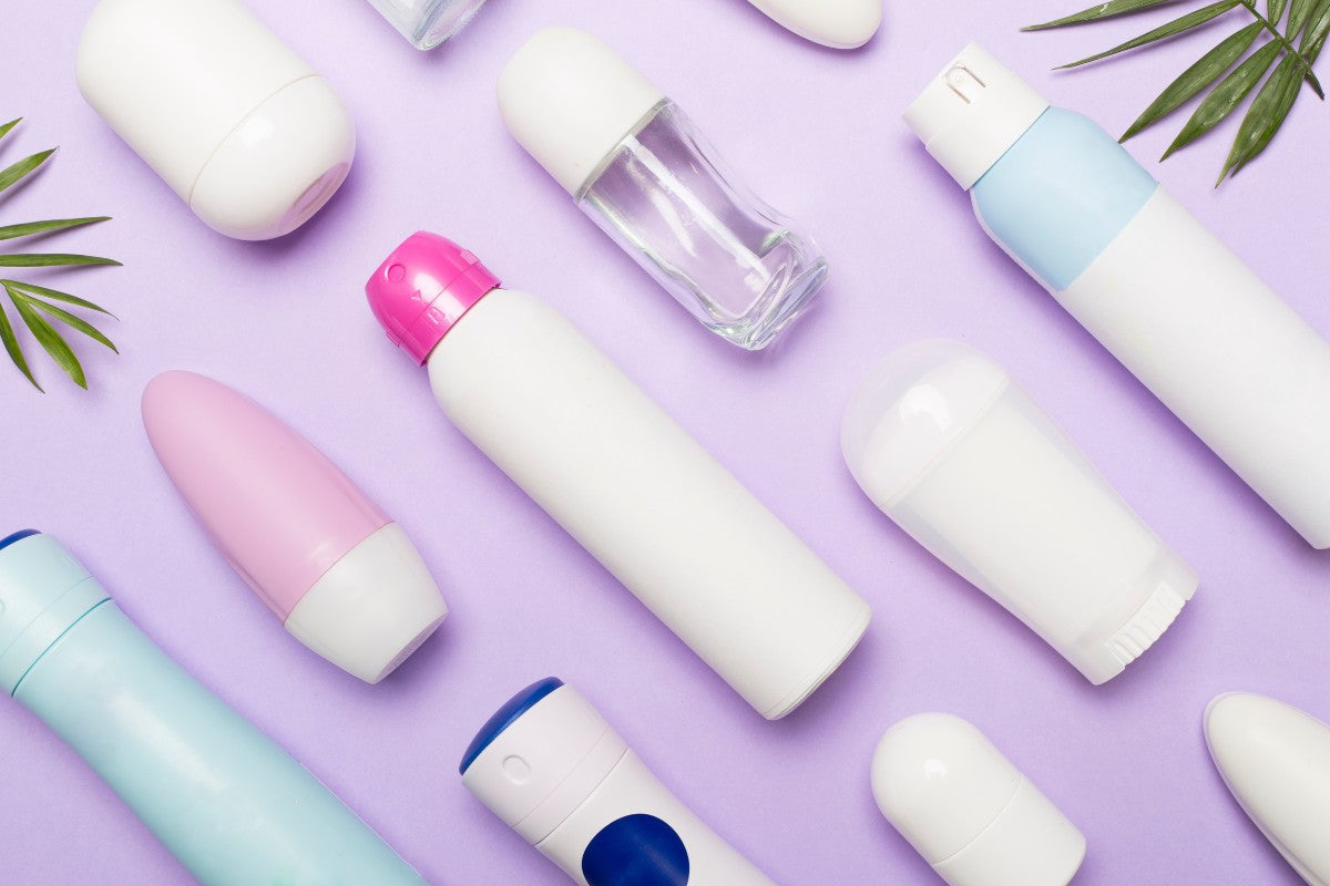 Deodorant vs. Antiperspirant: What’s the Difference and Which One Should You Choose?